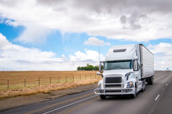TeamReferral750x500 freight agent success